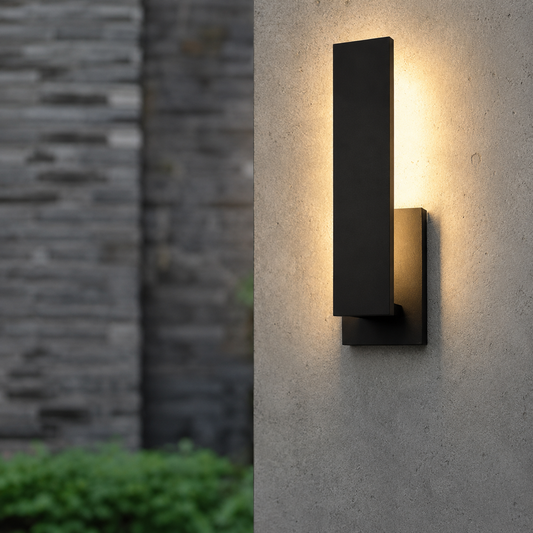 Oren Outdoor Wall Lamp