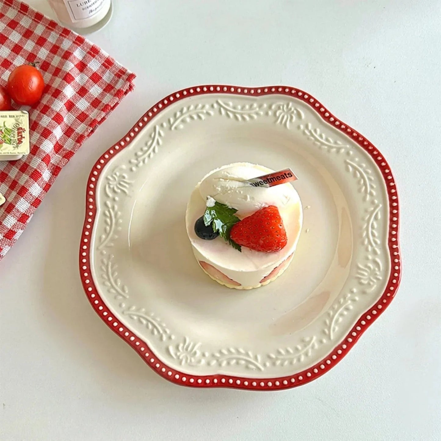 Pelette Serving Plate