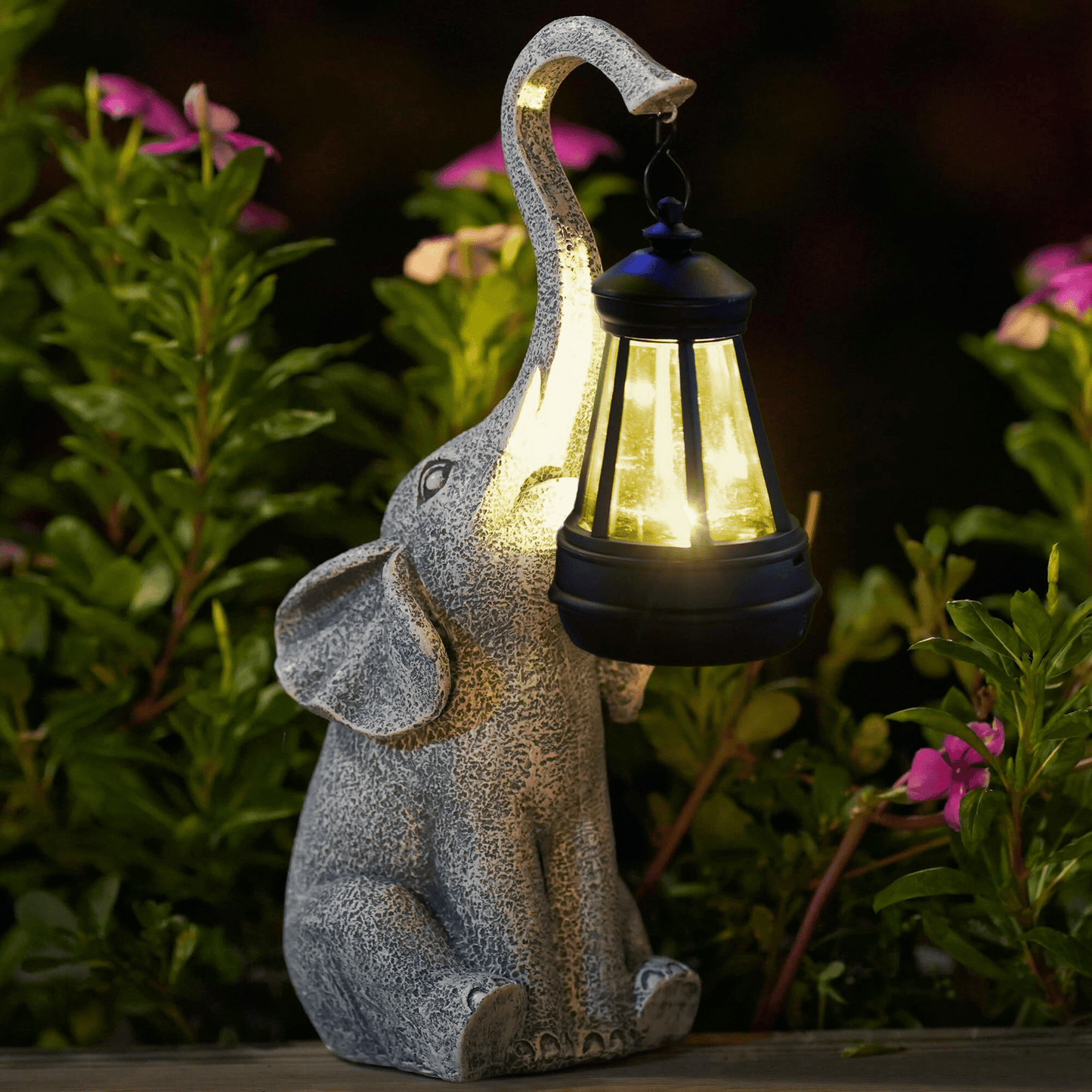 Solar Elephant Garden Lamp