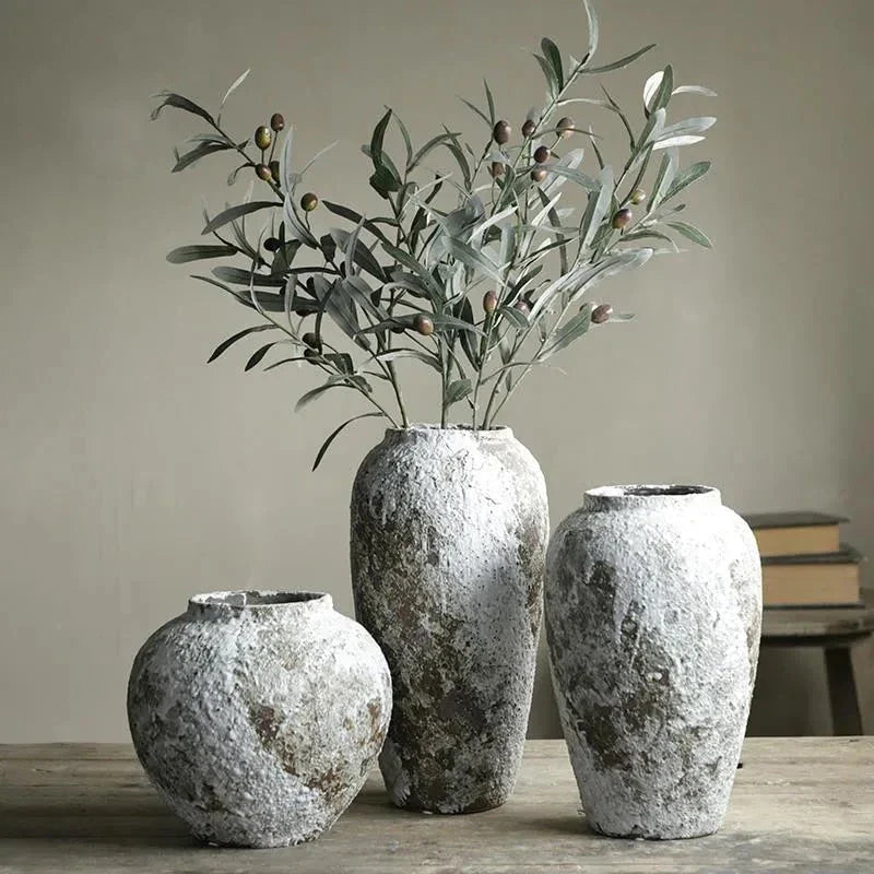 Keramas Ceramic Vase
