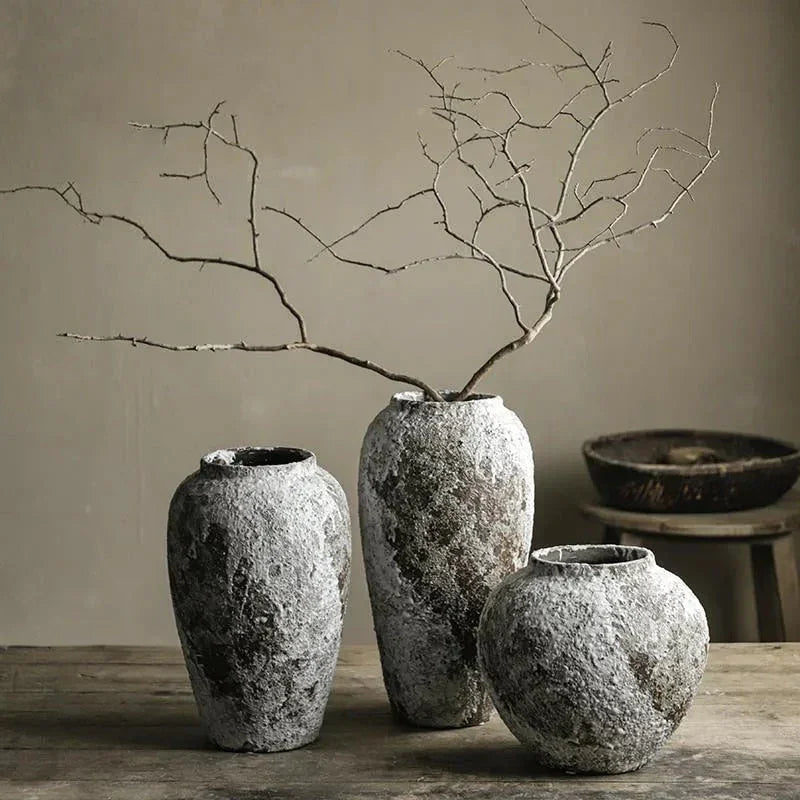 Keramas Ceramic Vase