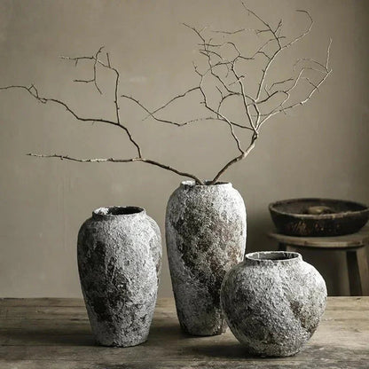Keramas Ceramic Vase