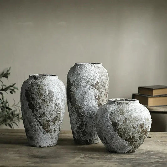 Keramas Ceramic Vase