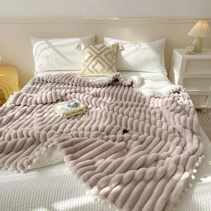 Eila Wool Blanket