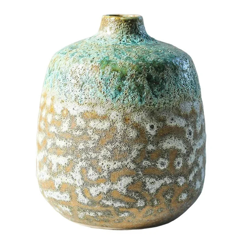 Nero Vase