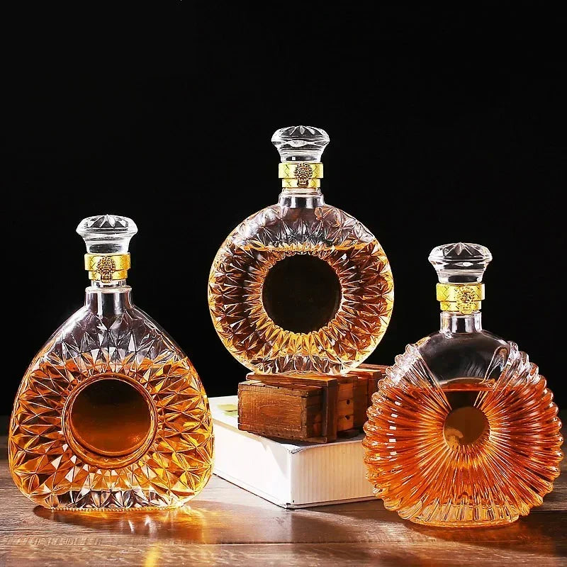 Elvio Whiskey Decanter