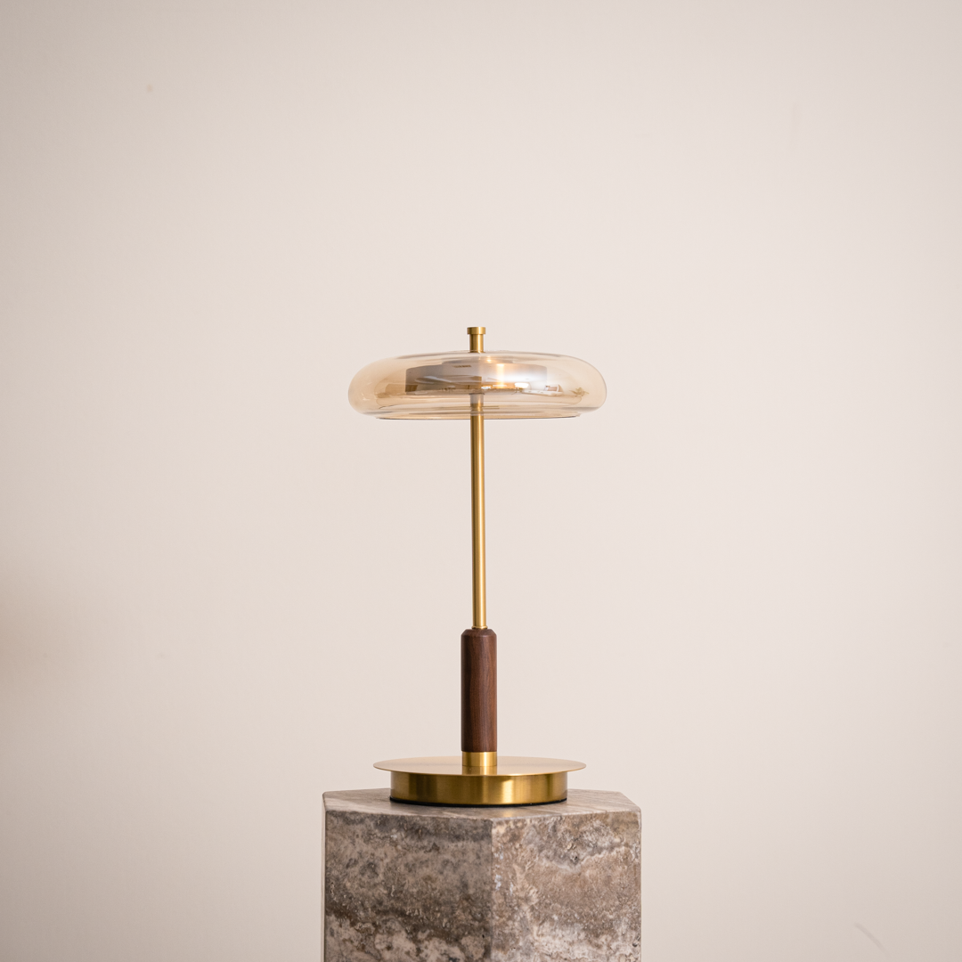 Ses Mones Desk Lamp