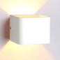 Vanta Wall Light