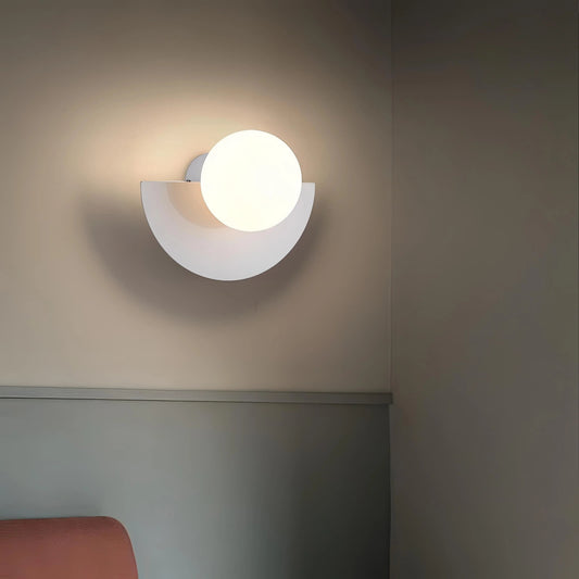 Strale Wall Light