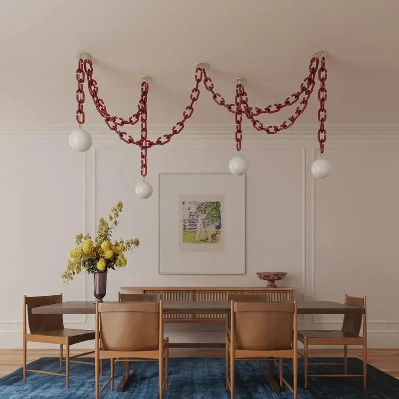 Clove Pendant Chain Light