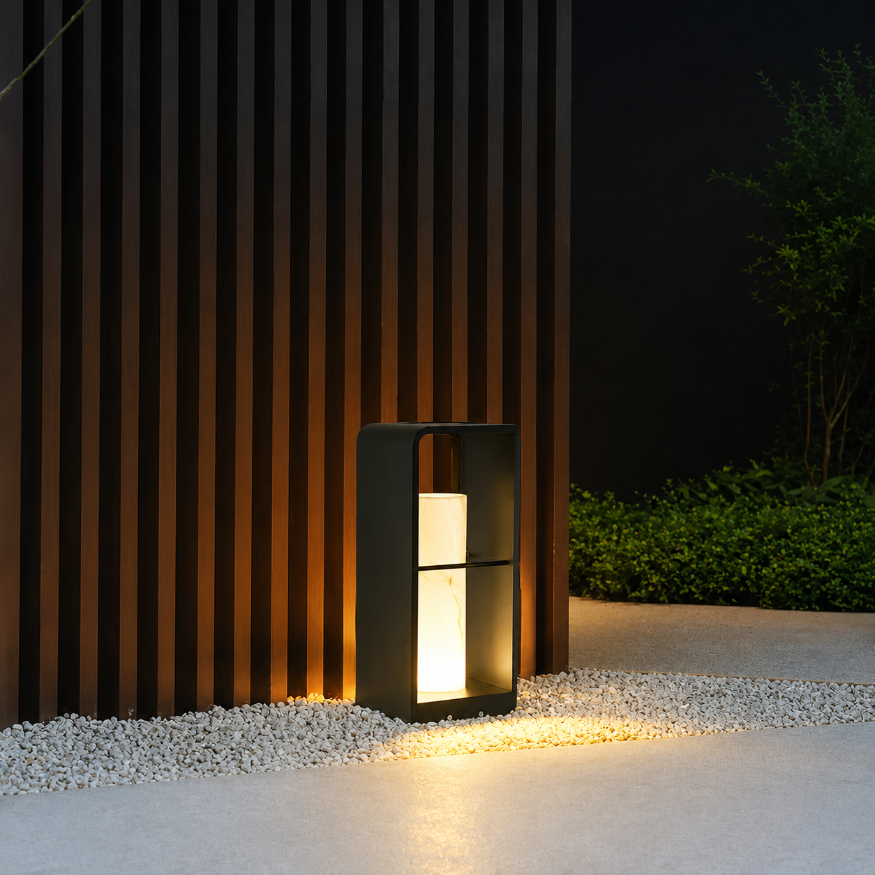 Sari Solar Garden Light