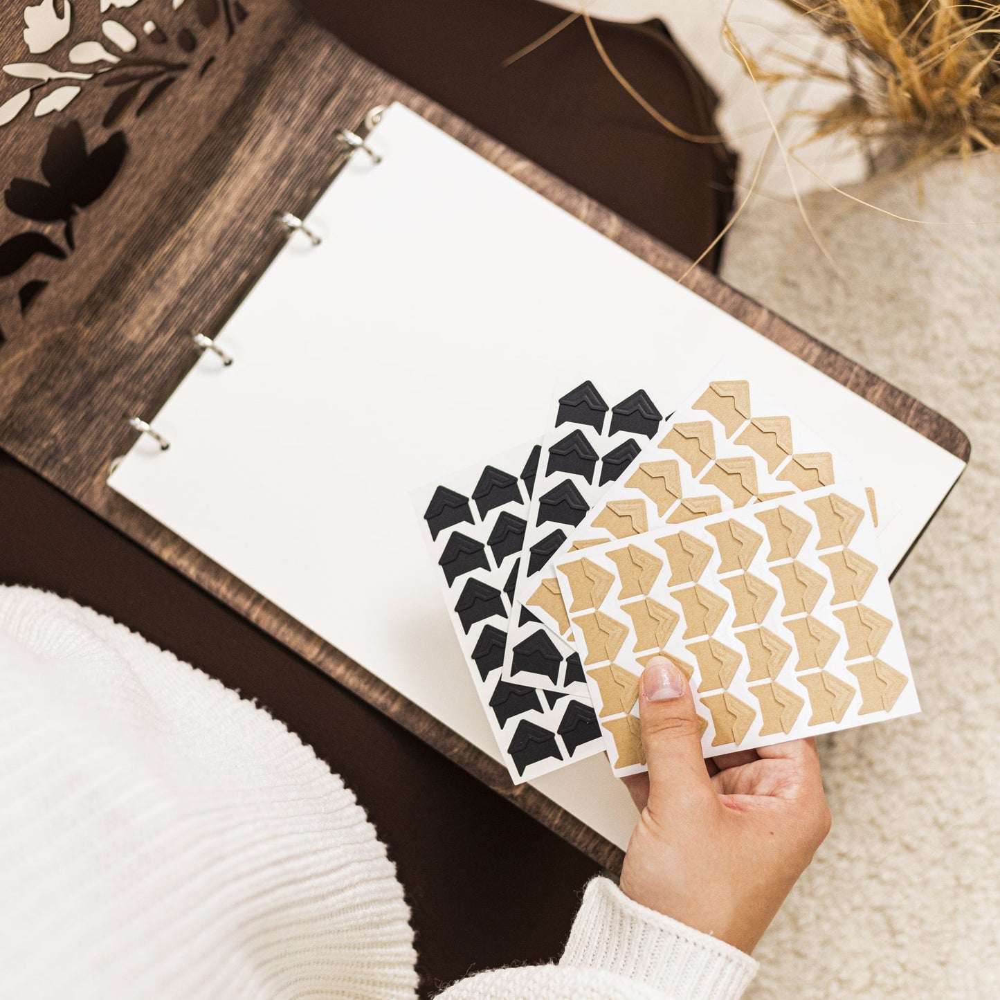 Wooden Photo Album - Crownleaf